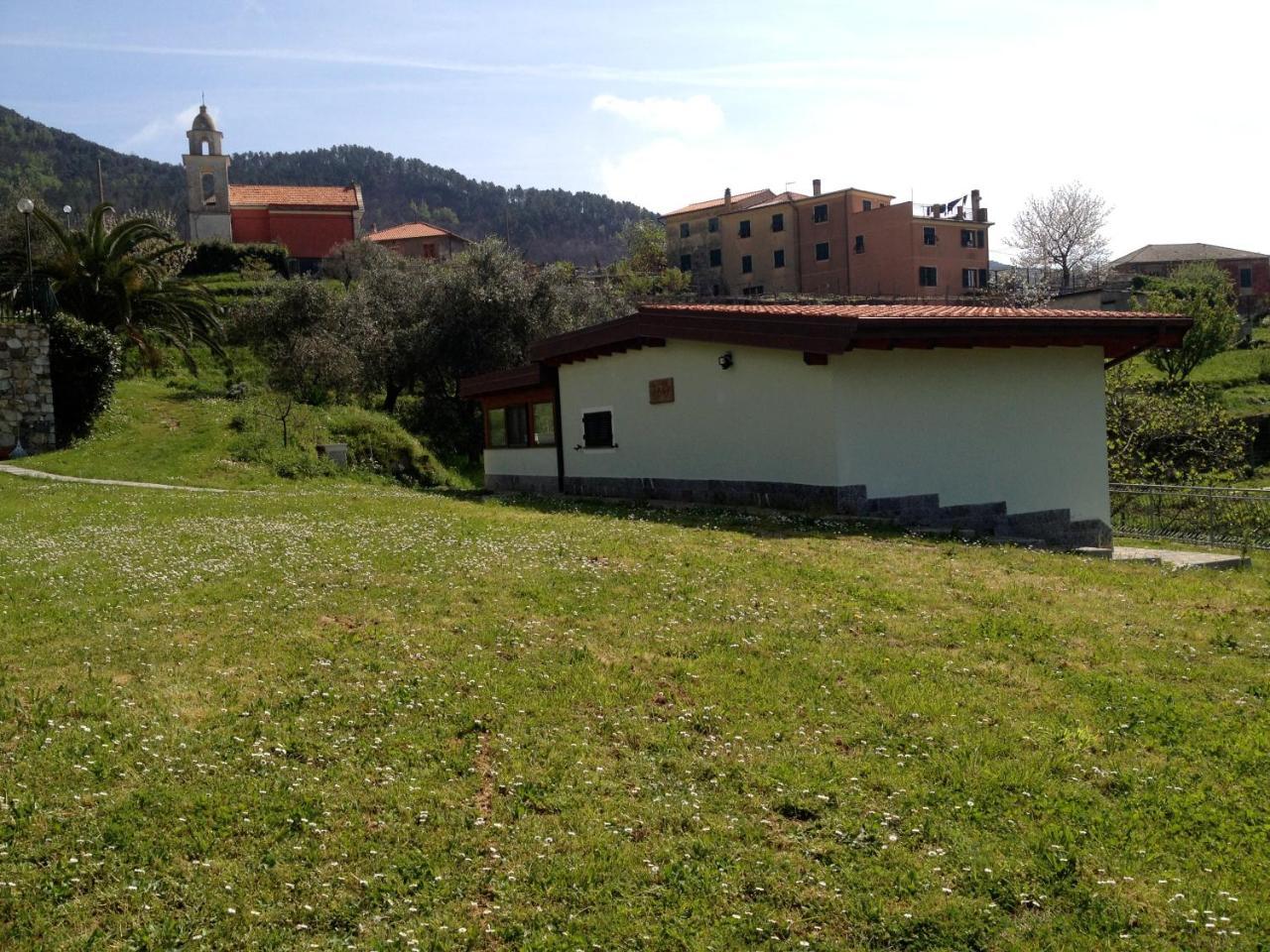 La Casa Di Menny Maison De Campagne โมเนเลีย ภายนอก รูปภาพ