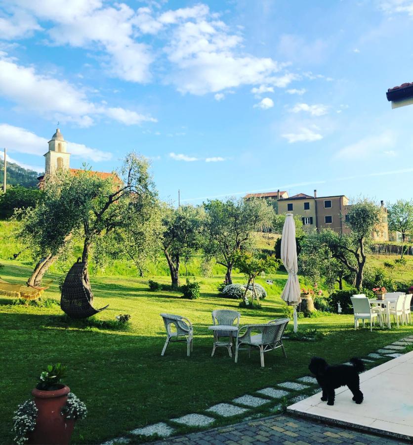 La Casa Di Menny Maison De Campagne โมเนเลีย ภายนอก รูปภาพ